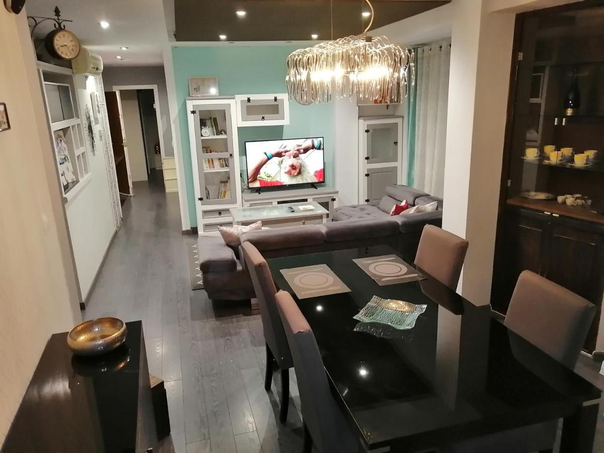 Luminoso Loft Apartment Monforte De Lemos Bagian luar foto